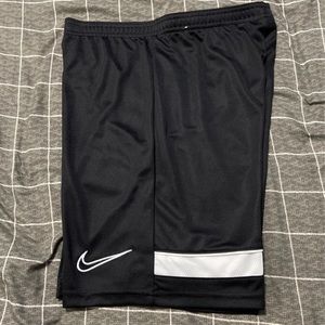 Nike 7 inch inseam shorts Size XS